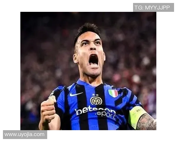 皇家马德里官方宣布续约主力前锋,俱乐部未来更加光明 皇家马德里官方宣布续约主力前锋,俱乐部未来更加光明